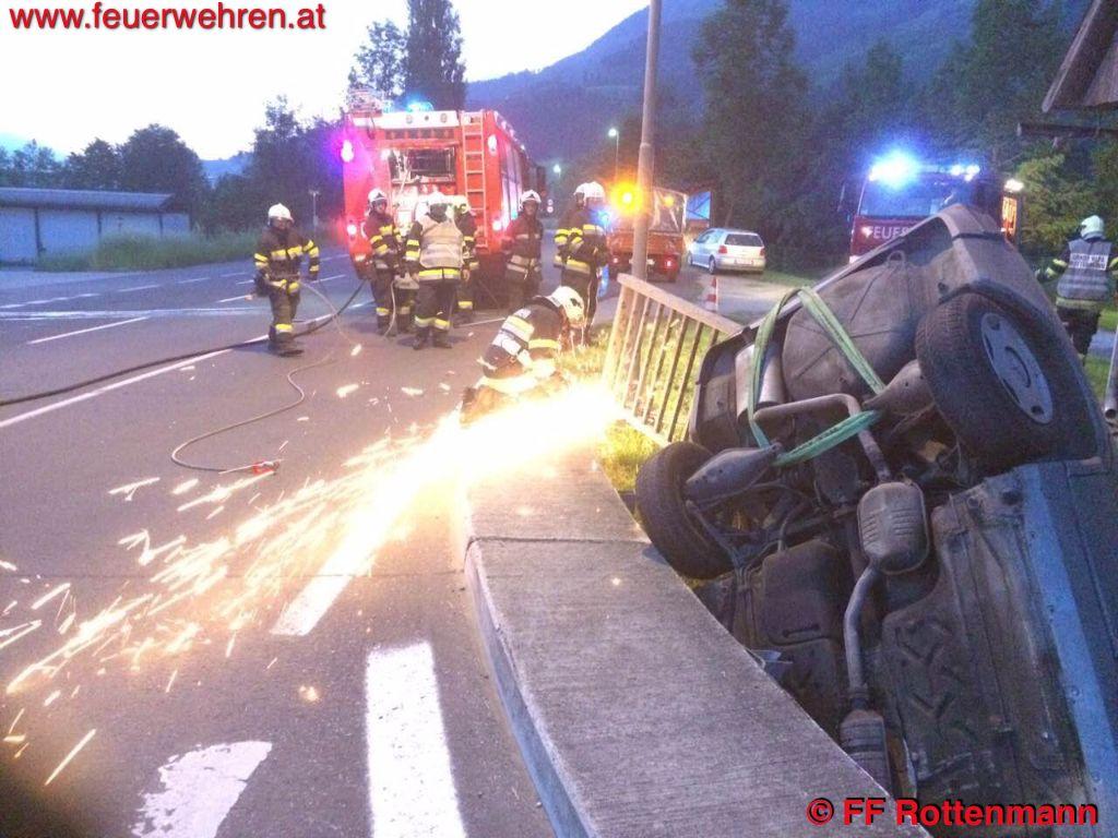 BFV Liezen, Paltental: Verkehrsunfall Höhe Strechau/Rottenmann