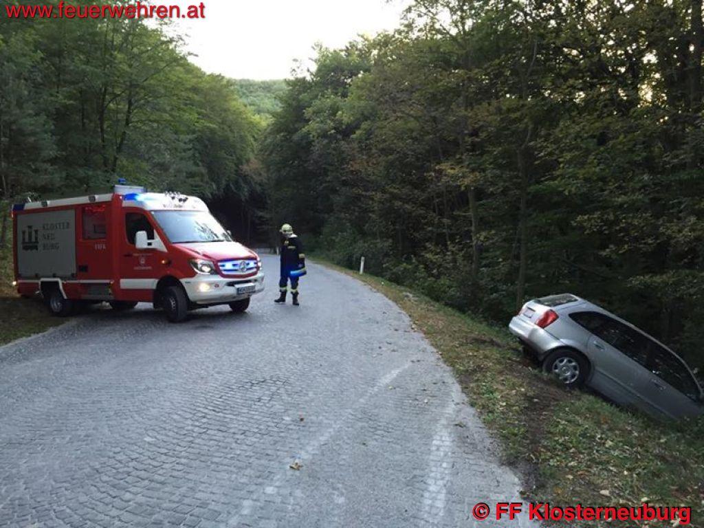 FF Klosterneuburg: Verkehrsunfall auf der Höhenstraße