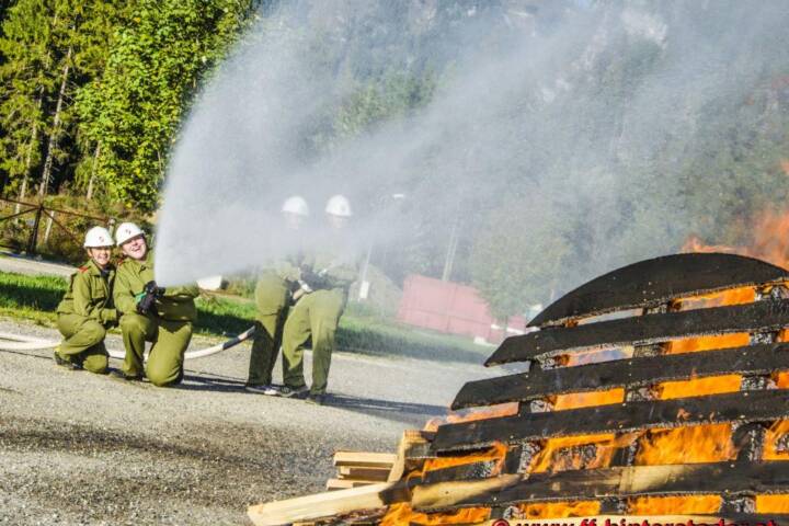 FF Hinterstoder: Actionreiche Übung der Feuerwehrjugend