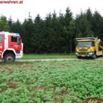 FF Weistrach: Autotransporter der gelben Engel benötigte Hilfe
