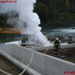 FF Althofen: Brand einer Baumaschine