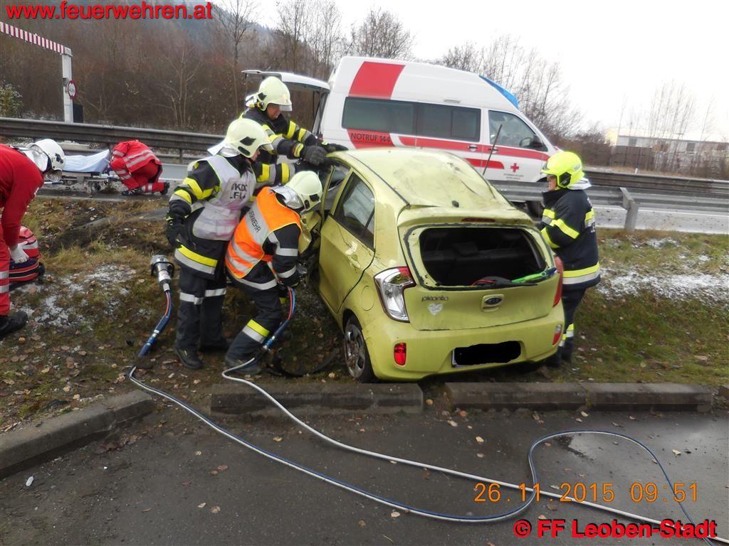 FF Leoben-Stadt: VU S6 Auffahrt Leoben-Ost