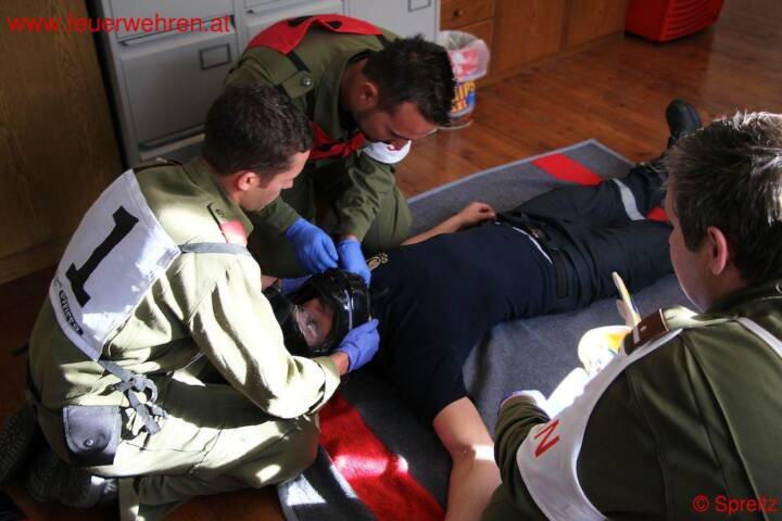 BFV Liezen: Sanitätsleistungsprüfung (SANLP) 2013 in Großreifling