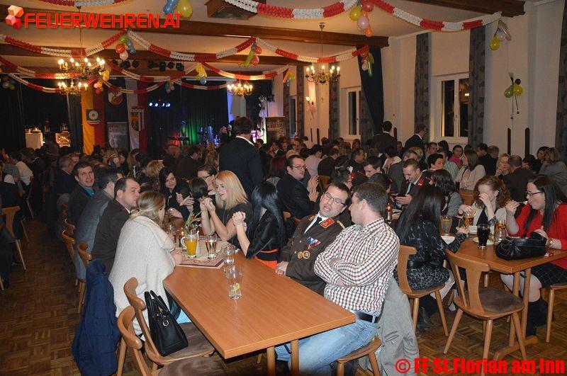FF St.Florian am Inn: Feuerwehrball 2016