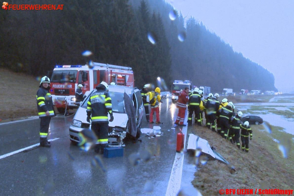 BFV Liezen: Schwerer VU B320