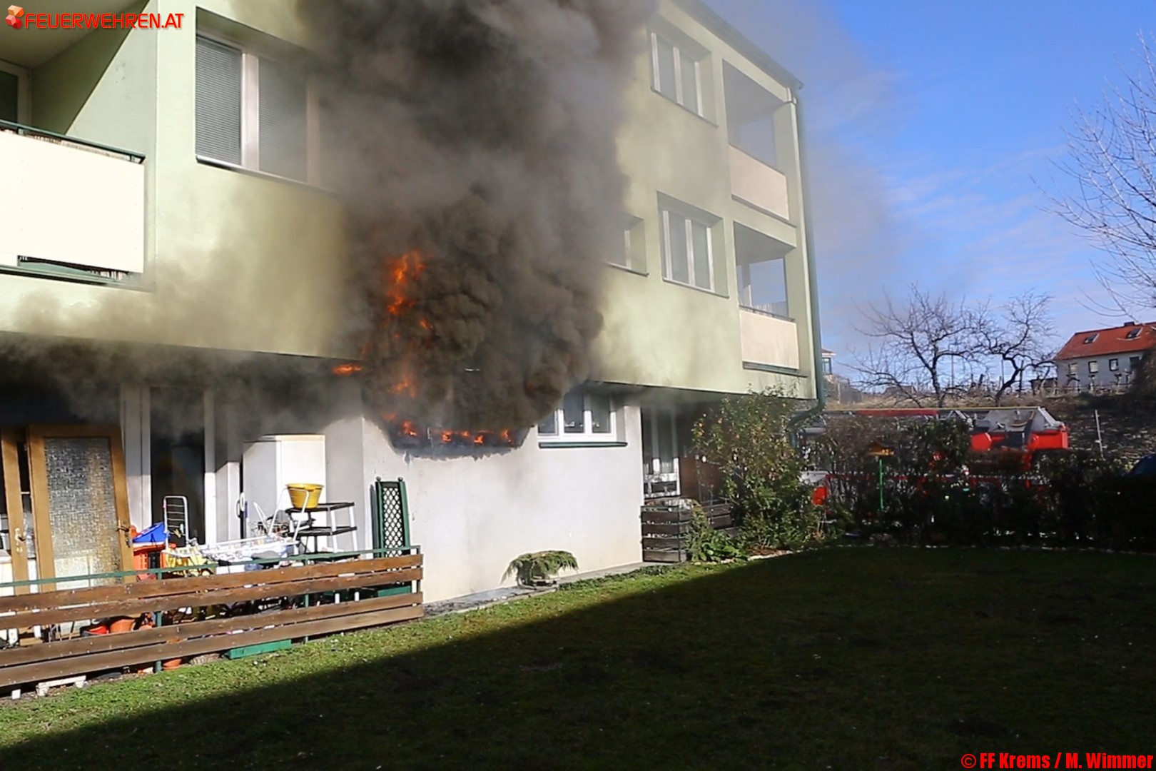 FF Krems: Wohnungsbrand in Krems, Bründlgraben