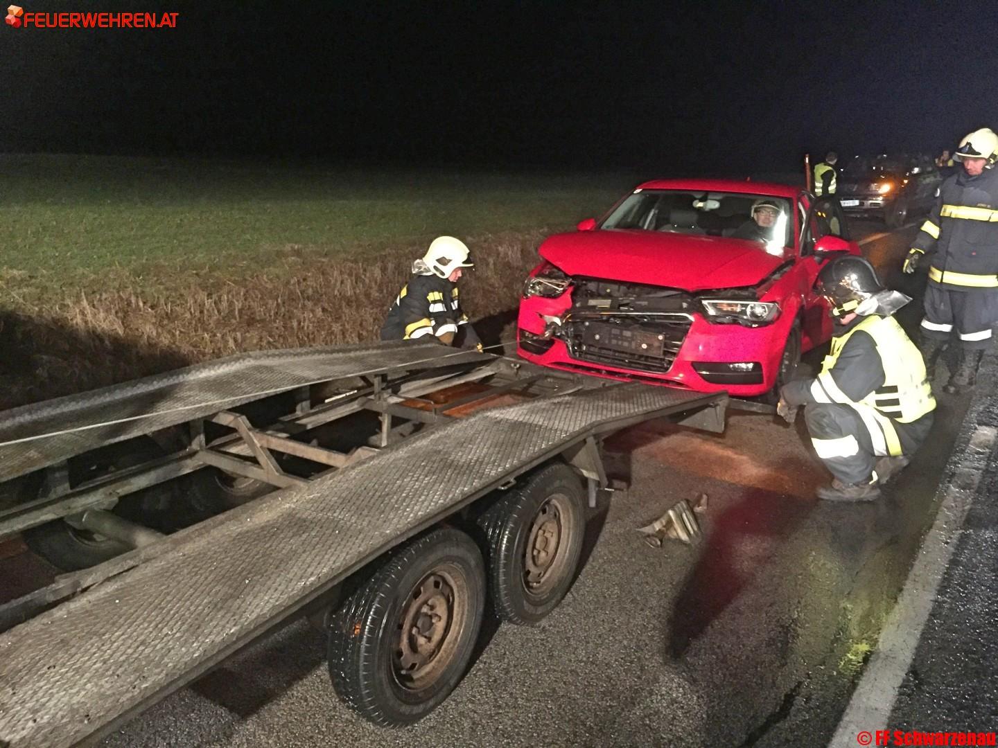 FF Schwarzenau: Drei beschädigte Fahrzeuge nach Wildwechsel
