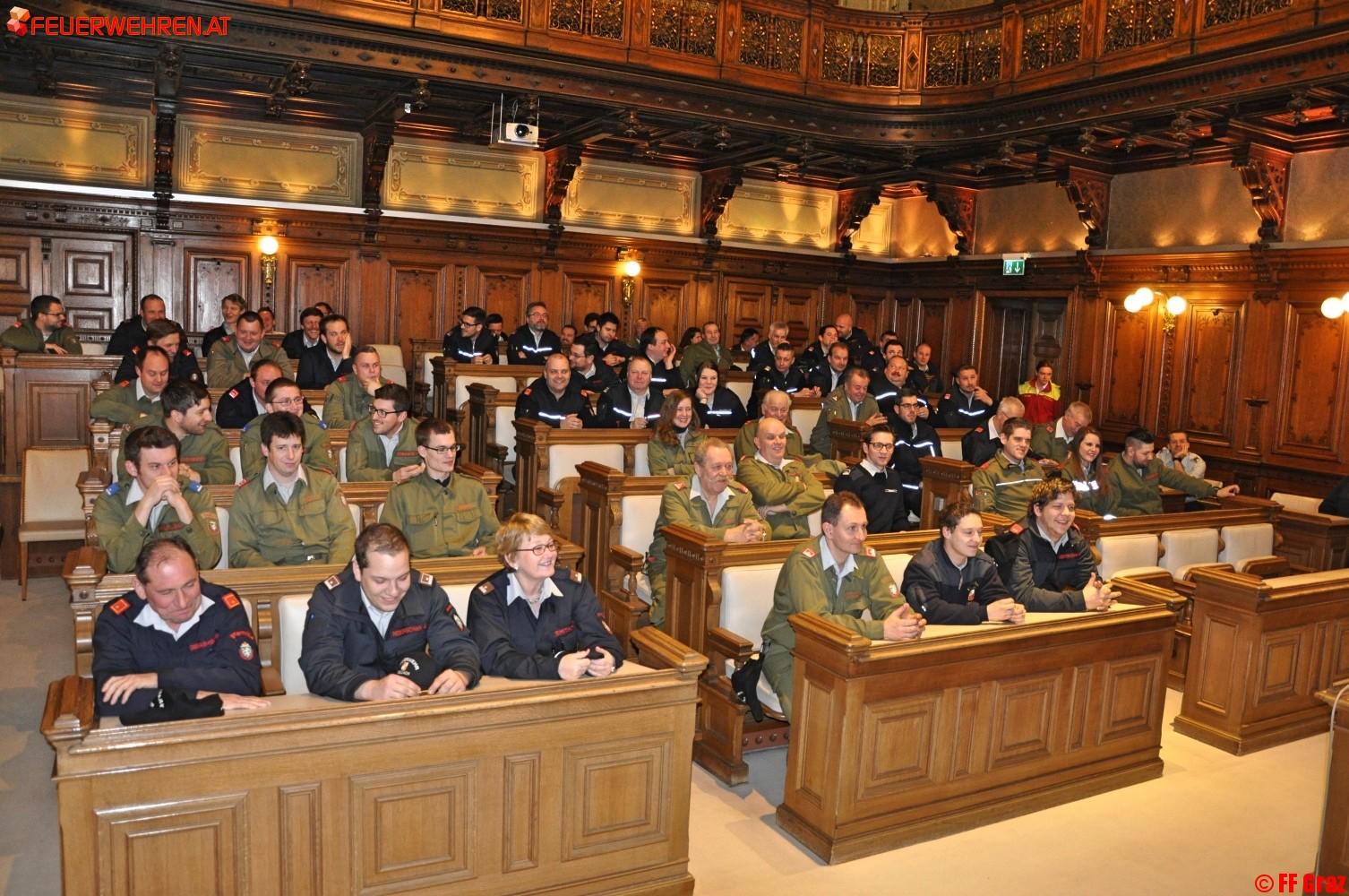 Feuerwehrjugend-Wissenstest erstmals in Graz abgehalten