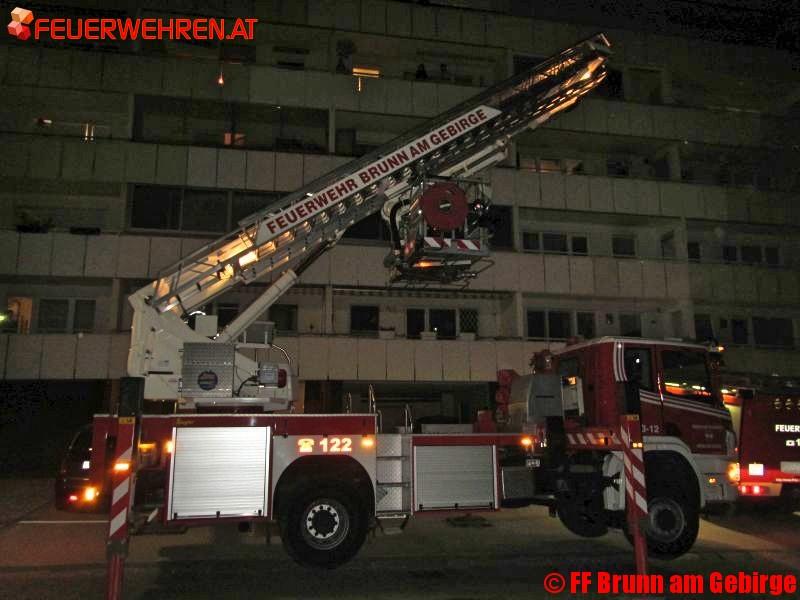 FF Brunn am Gebirge: Türöffnung nach Suizidankündigung