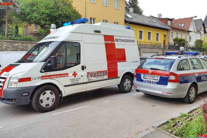 FF Klosterneuburg: Menschenrettung am Balkon