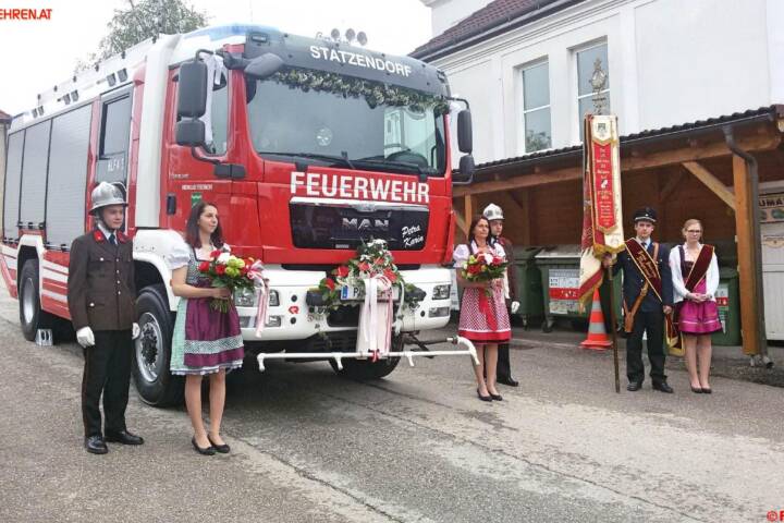 FF Statzendorf: Fahrzeugsegnung HLF 3