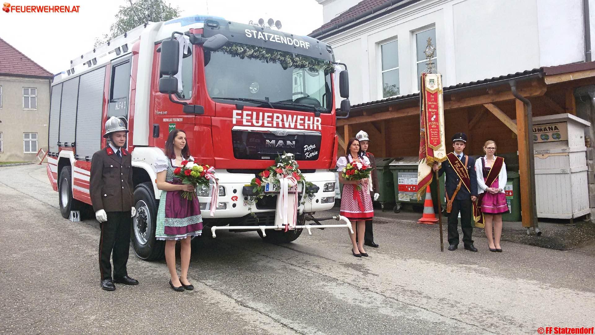 FF Statzendorf: Fahrzeugsegnung HLF 3