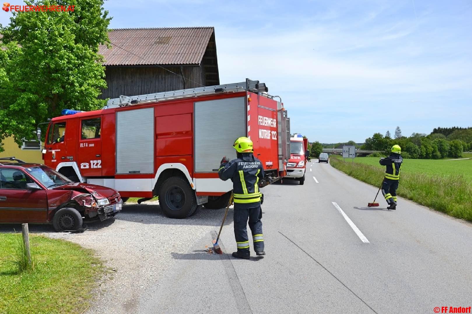 FF Andorf: Neuerlicher Verkehrsunfall in Andorf