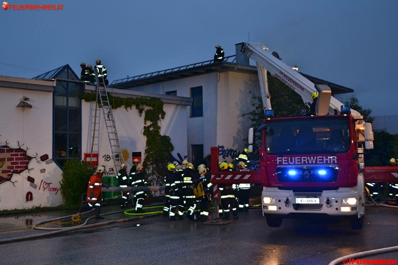 FF Kremsmünster: Brandheiße Abschnittsübung