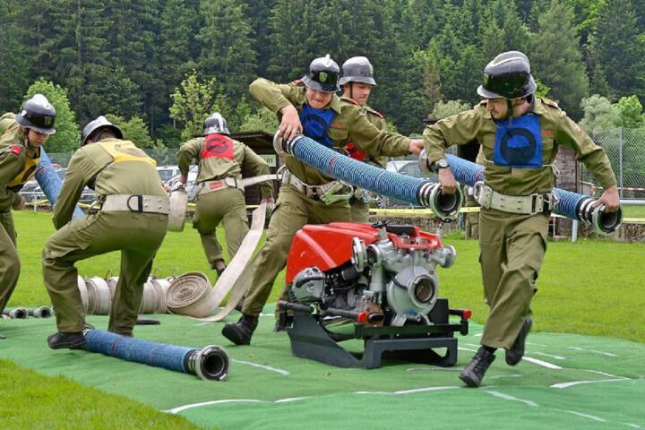 BFV Liezen: 1. Bereichsfeuerwehr-Leistungsbewerb 2016 in St. Martin am Grimmig