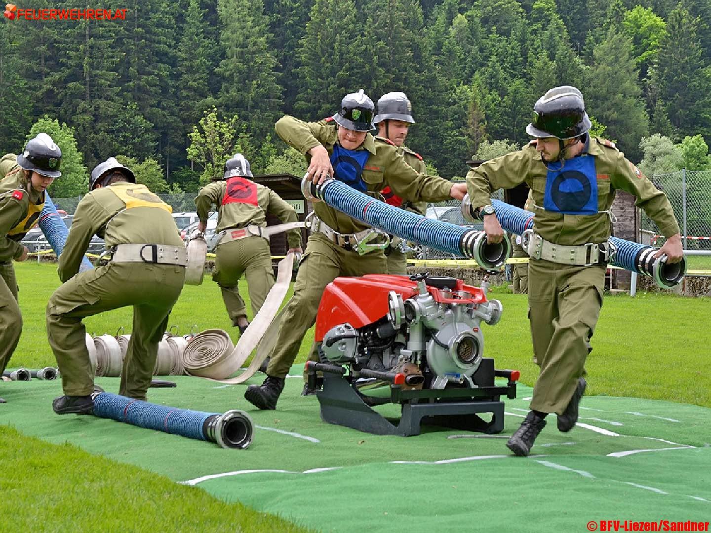 BFV Liezen: 1. Bereichsfeuerwehr-Leistungsbewerb 2016 in St. Martin am Grimmig