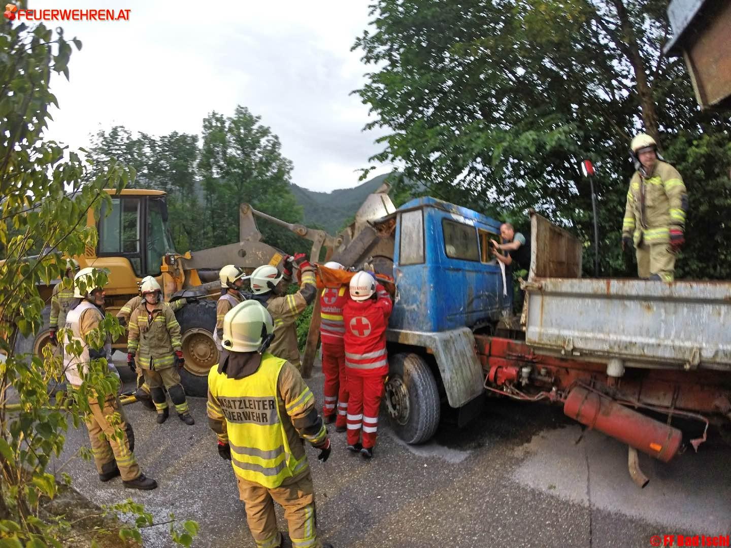 FF Bad Ischl: FF Pfandl und RK Bad Ischl im gemeinsamen Übungseinsatz