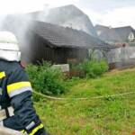 BFK Krems: Gartenhüttenbrand in Taubitz