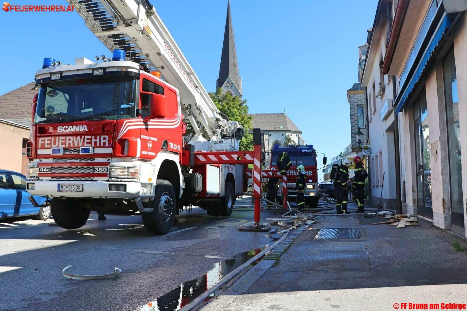 FF Brunn am Gebirge: Zimmerbrand