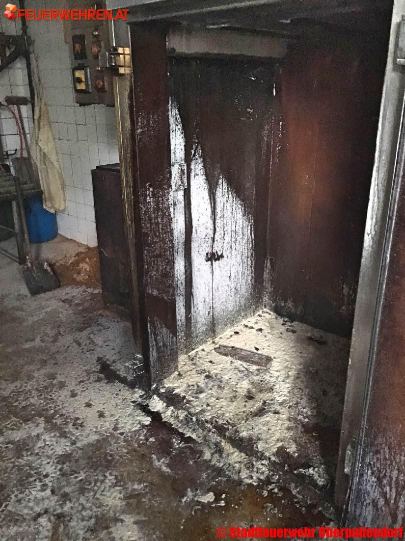 Stadtfeuerwehr Oberpullendorf: Selchkammer in Flammen