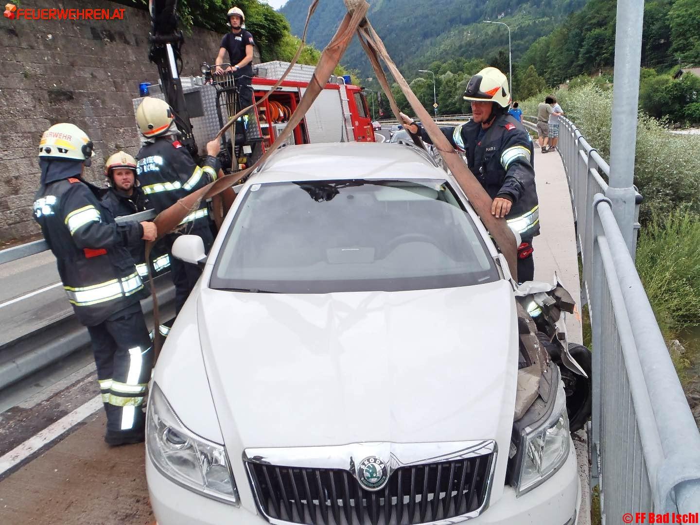 FF Bad Ischl: Verkehrsunfall in Roith