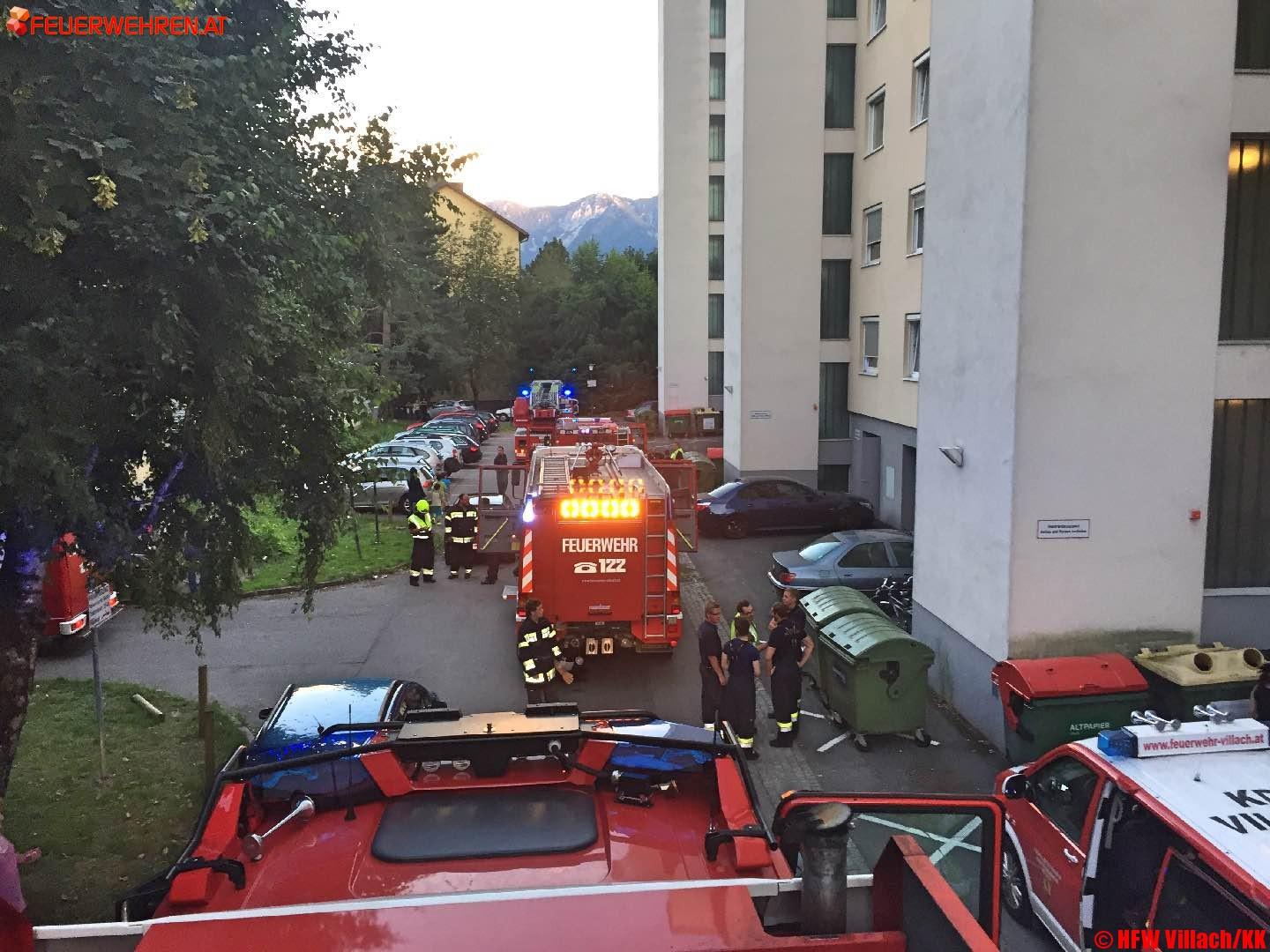 HFW Villach: Rauchentwicklung im 8. Stock in Mehrparteienhaus