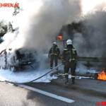 FF Brunn am Gebirge: Fahrzeugbrand auf der A21 8 SB Marco Oesze