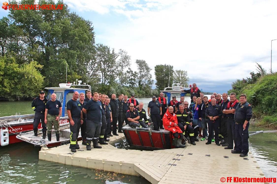 FF Klosterneuburg: Bezirksübergreifendes Schiffsführerlager in Klosterneuburg