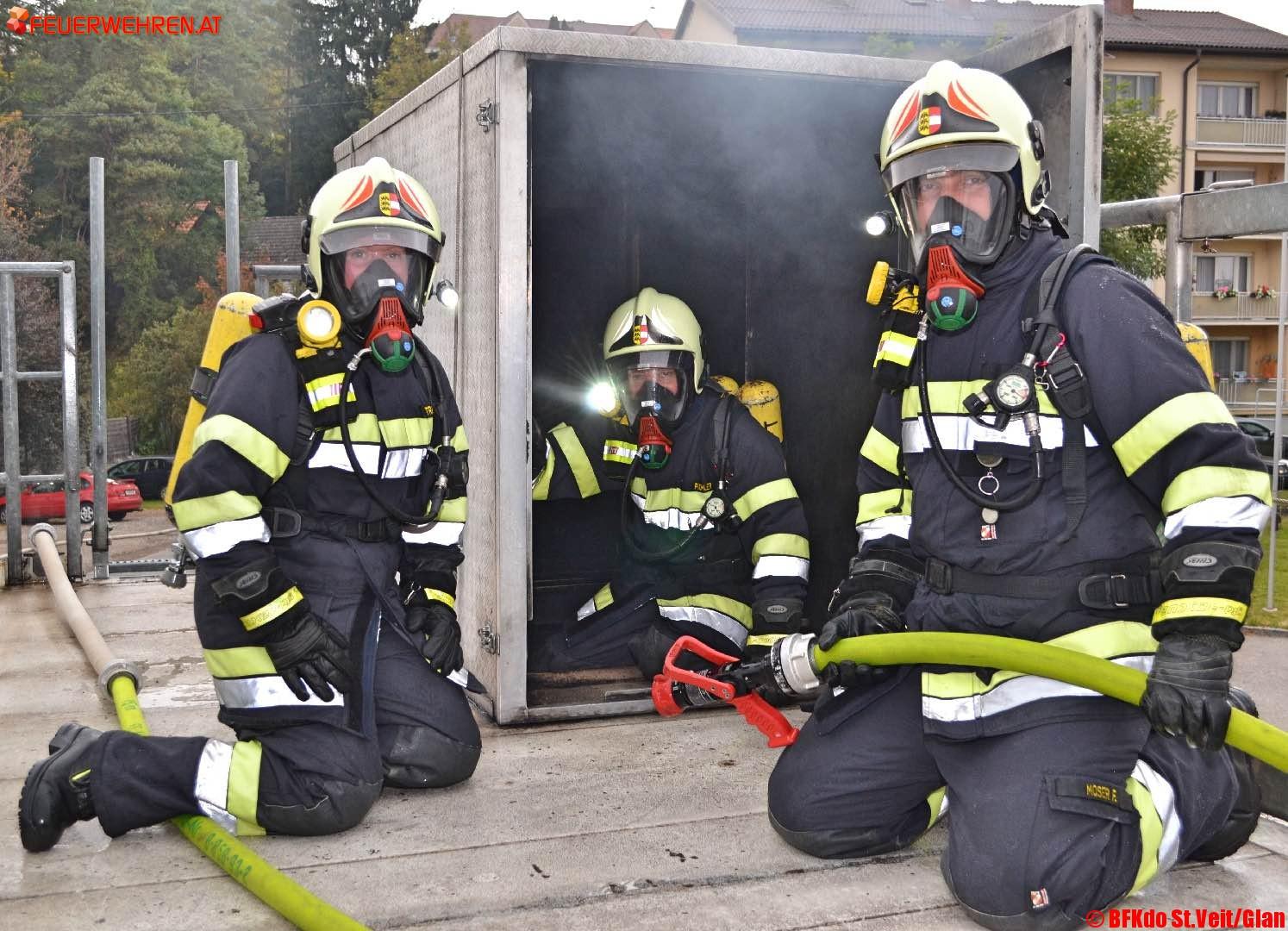 BFKdo. St. Veit/Glan: Brandheiße Übung für die Florianijünger aus dem Bezirk