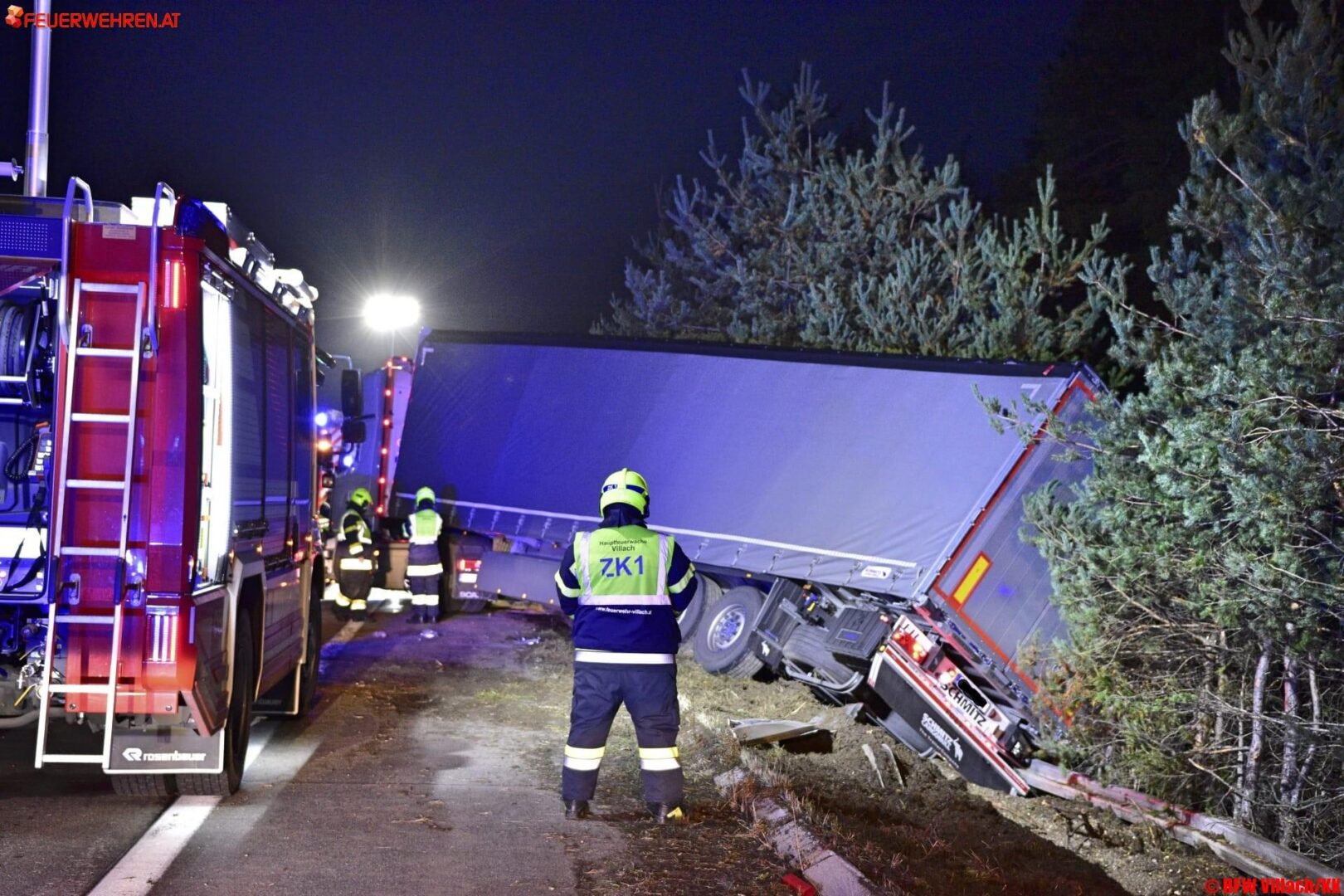 Schwerer LKW Unfall auf Südautobahn bei Villach – schwerer Sachschaden