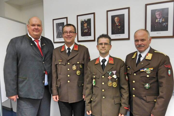 FF Leoben-Stadt: Kommando der FF Leoben-Stadt wiedergewählt!