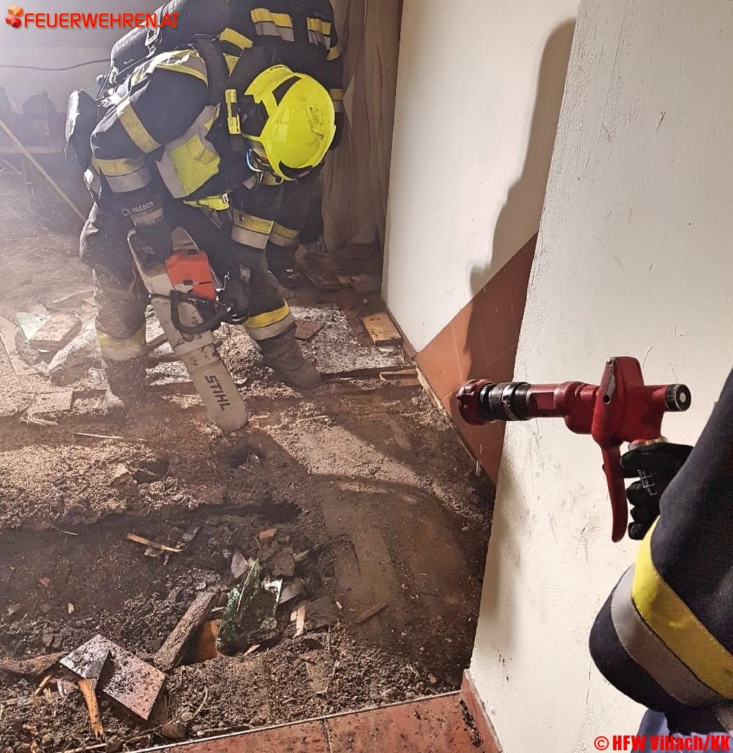 HFW Villach: Gefährlicher Brand in Wohnung