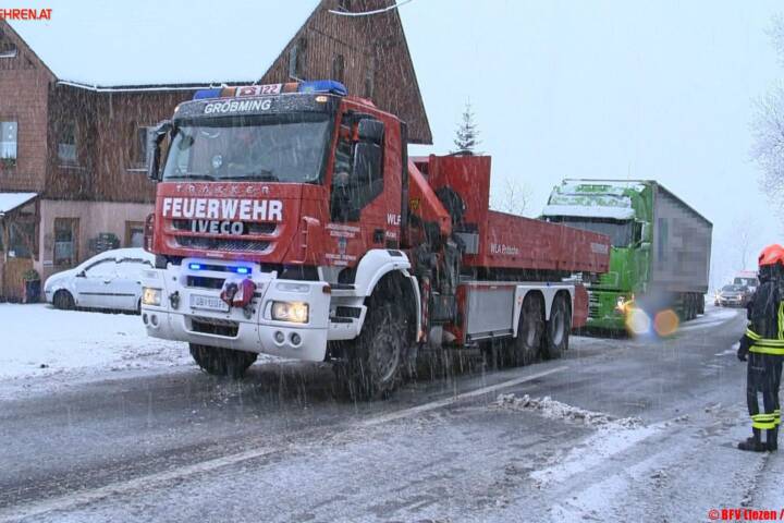 BFV Liezen: Dauereinsatz durch Wintereinbruch