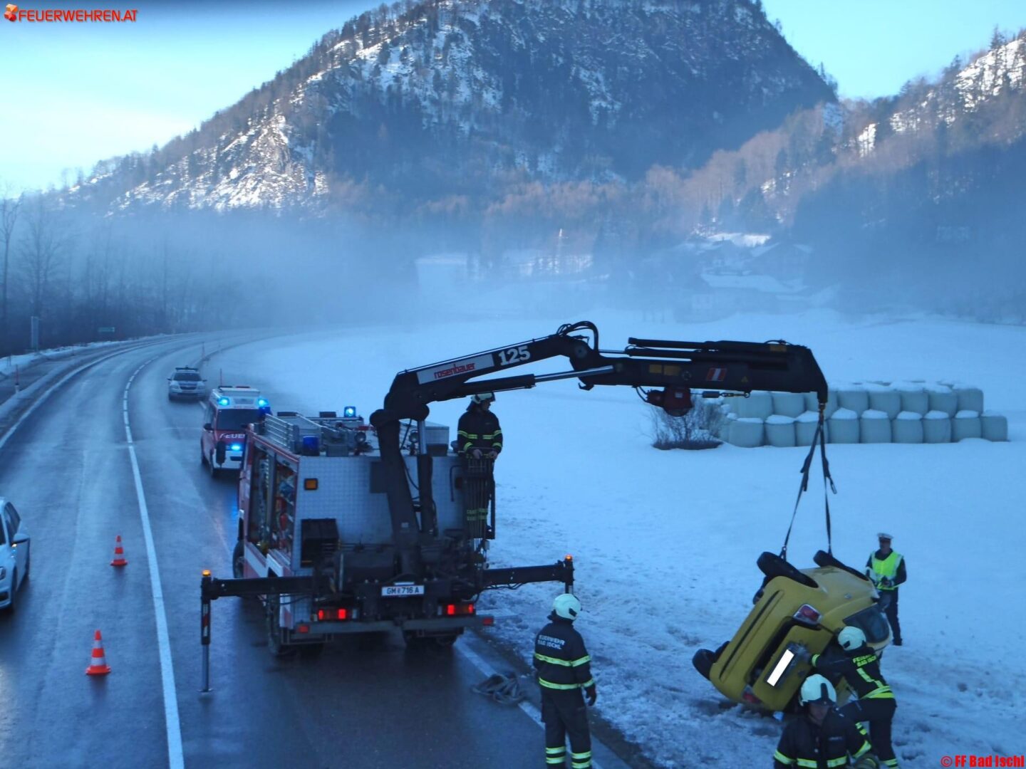 FF Bad Ischl: Erneuter Fahrzeugüberschlag