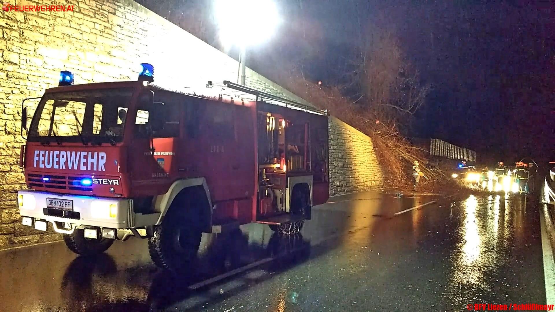 BFV Liezen: Unwettereinsatz sorgte für Sperre der B320