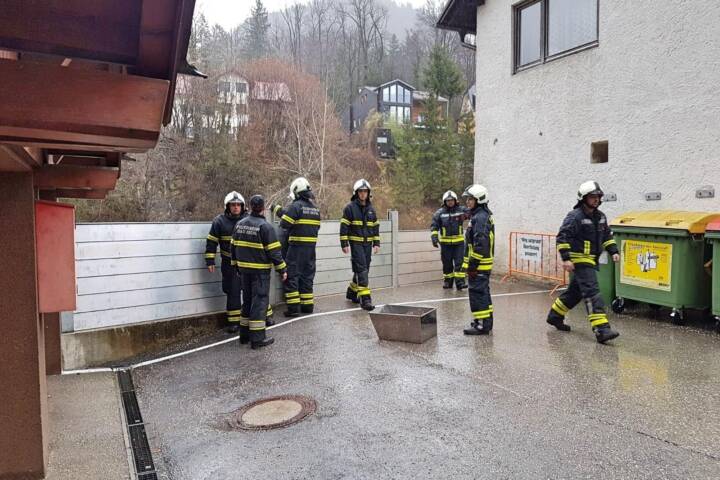 FF Bad Ischl: Hochwasserschutz in Bad Ischl errichtet