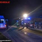 FF Biberbach: Nächtliche Aufräumarbeiten nach Verkehrsunfall im Ortsgebiet 6