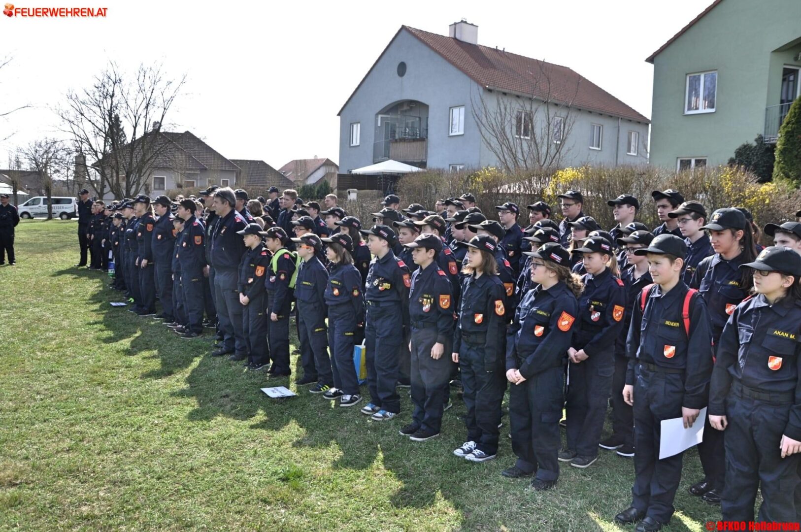 BFKDO Hollabrunn: 197 Jugendliche beim Wissenstest der Feuerwehrjugend