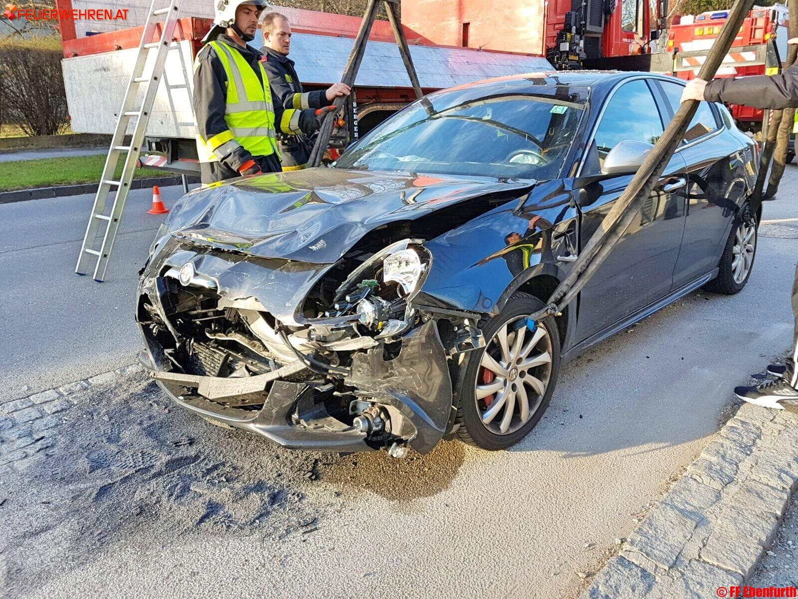 FF Ebenfurth: Verkehrsunfall im Stadtgebiet