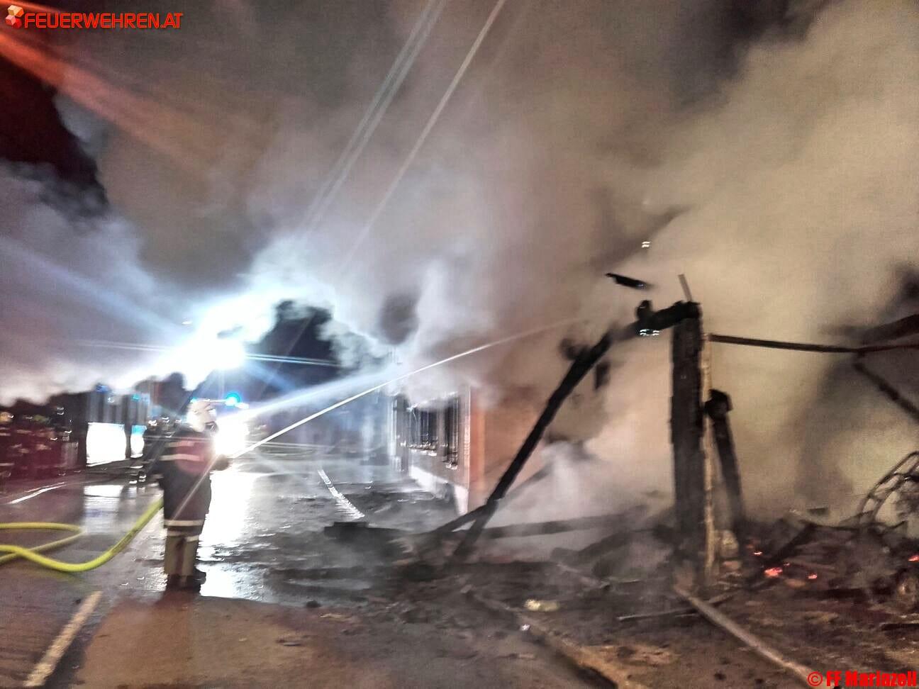 FF Mariazell: Gebäudebrand in Mitterbach