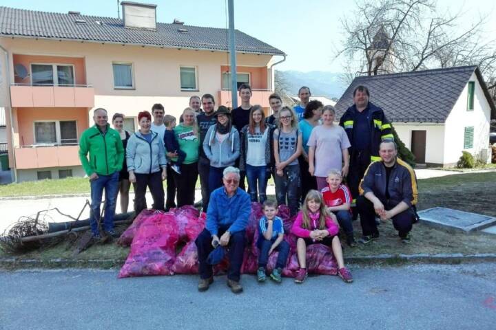 BFV Liezen A06: Aktion saubere Steiermark in St. Lorenzen im Paltental und Schwarzenbach