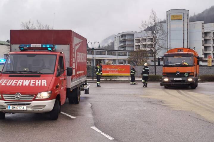 FF Bad Ischl: Ölspur in Ischler Stadtgebiet