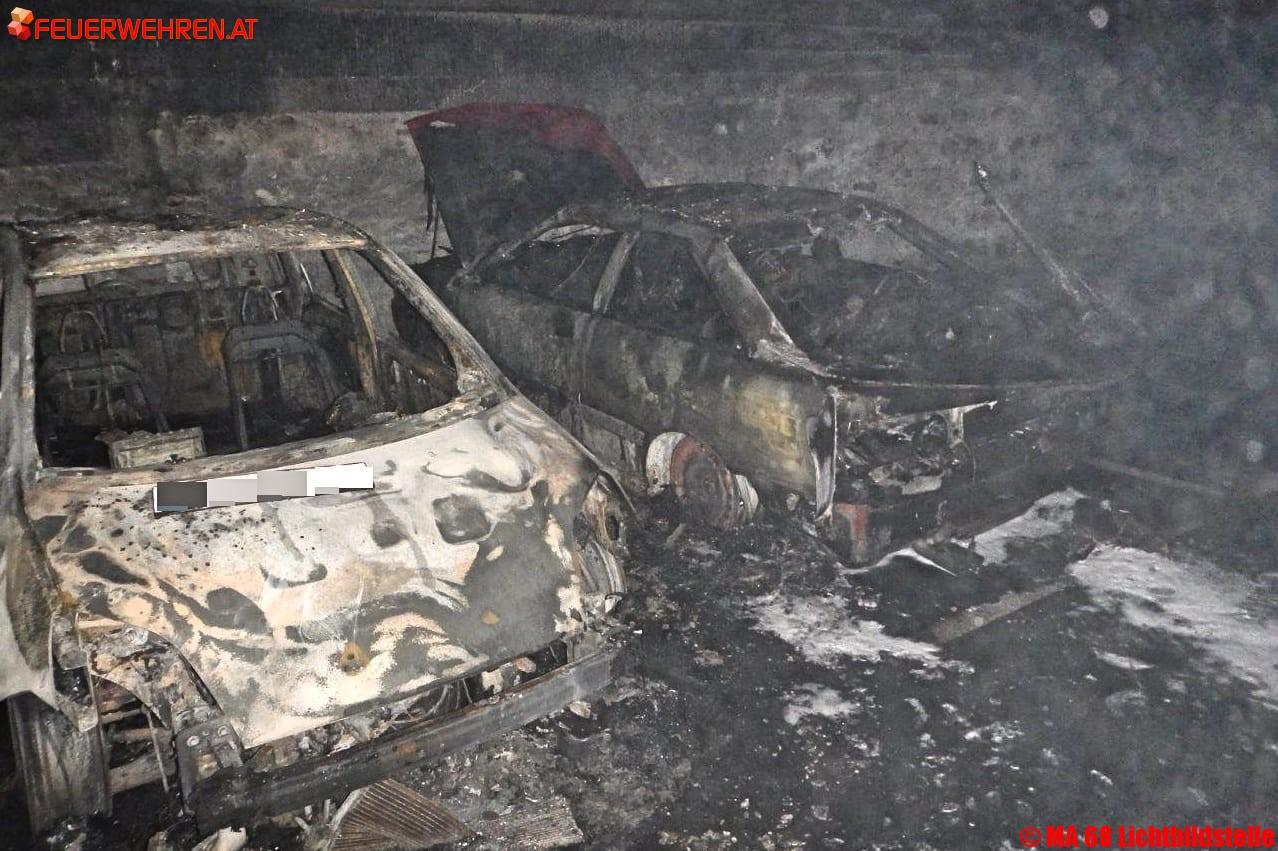 BF Wien: PKW-Vollbrand in einer Tiefgarage