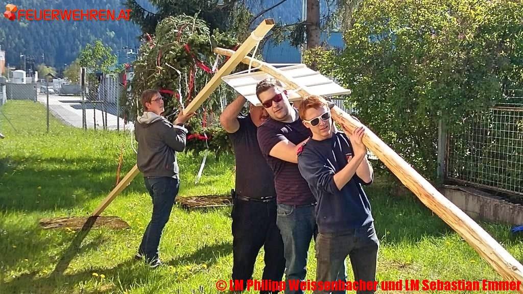 BFV Liezen stellte Maibaum auf