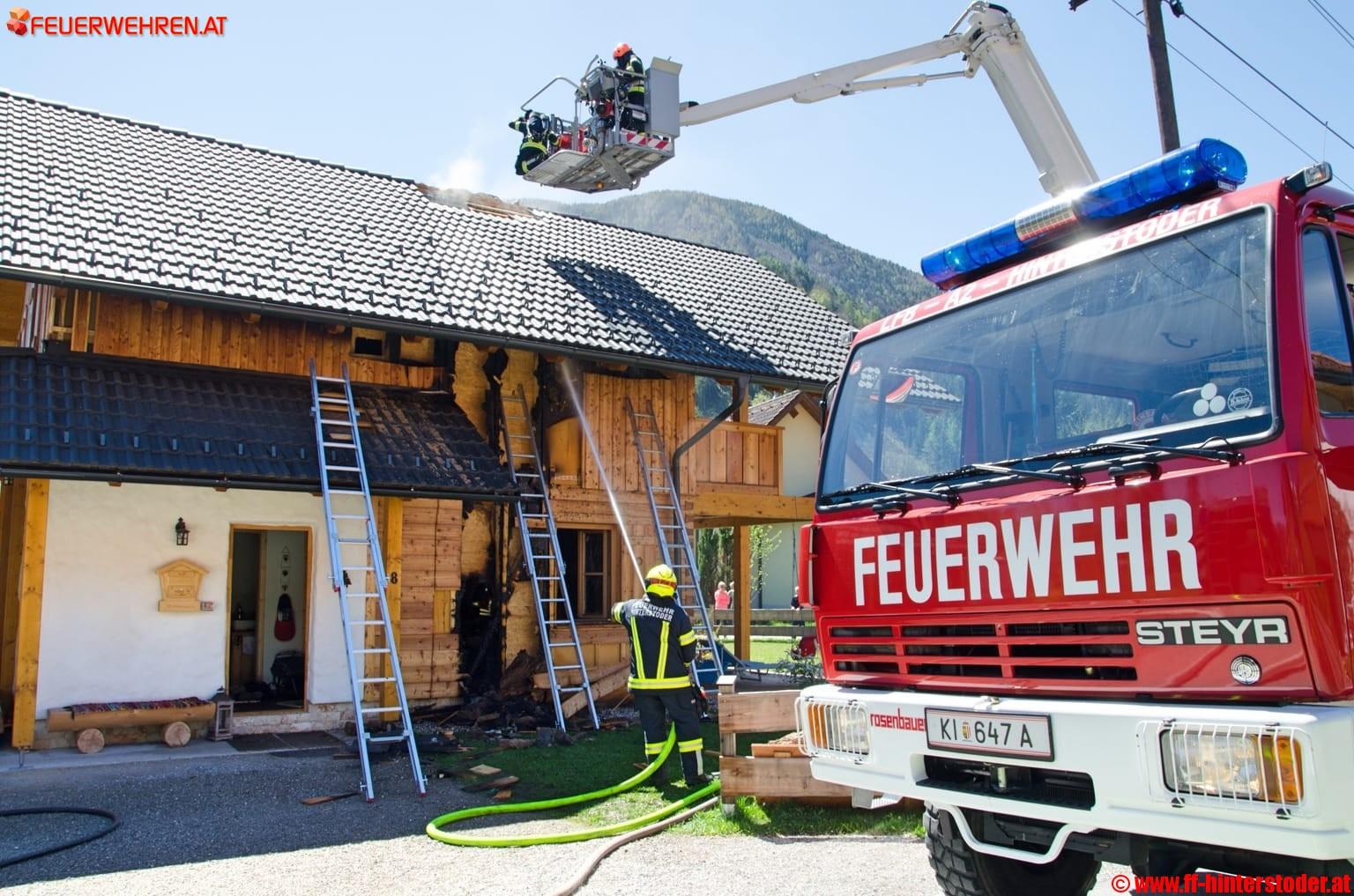 FF Hinterstoder: Brand eines Wohnhauses