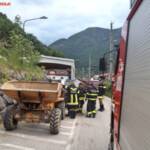 FF Bad Ischl: Ölaustritt bei Baustellenfahrzeug