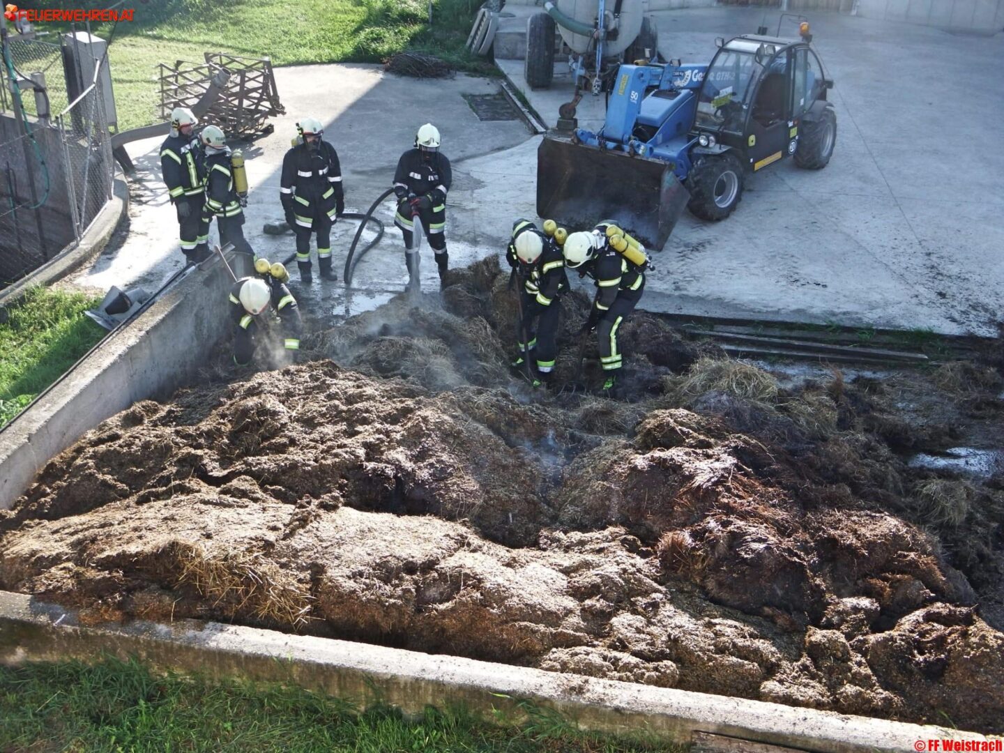 FF Weistrach: Brand eines Misthaufen