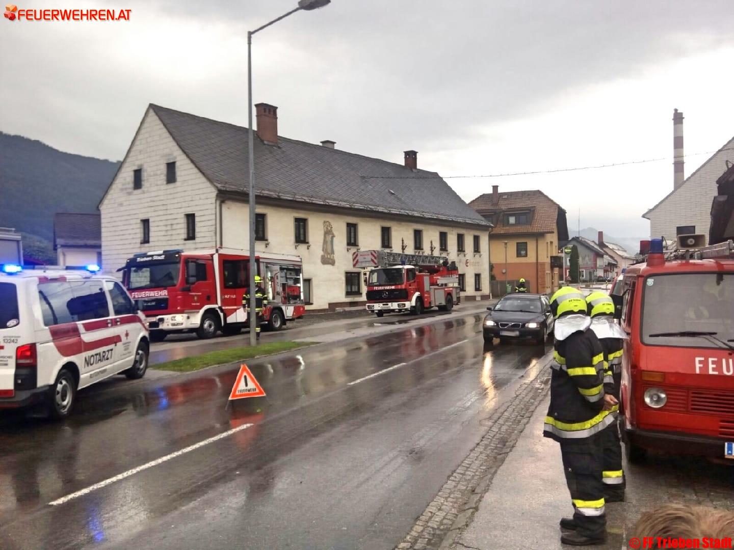 BFV Liezen A06: Vermeintlicher Zimmerbrand in Trieben