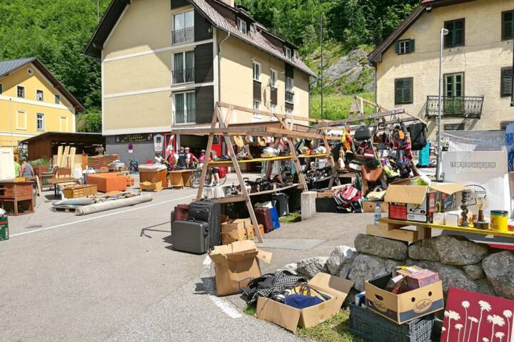 FF Bad Ischl: Flohmarkt der FF Lauffen
