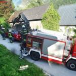 FF Bad Ischl: Fahrzeugbergung in Mitterweissenbach